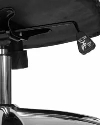 Офисное кресло для руководителей DOBRIN CHESTER Белый