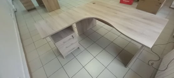 Стол эргономичный левый Альфа 64.22 Дуб Кронберг