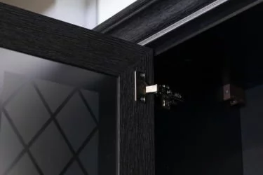 Шкаф кухонный 600 с открытой полкой со стеклом Италия ЛД 275.557.000 Черный Дуб темный