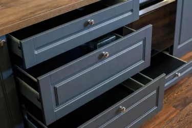 Тумба кухонная 400 с 3 ящиками ЛЮКС (5) Мокка ЛД 274.180.000.136 Черная Дуб фактурный антрацит