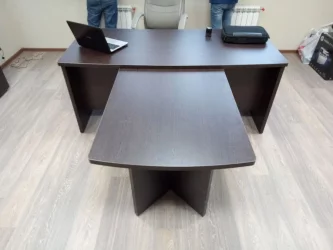 Стол руководителя Цезарь 21.01