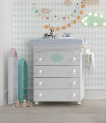 Детский комод Micuna Lili B-970 White Stars Grey