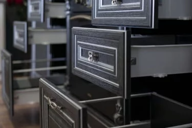 Кухонный гарнитур 1500 Италия №06 Черный Дуб темный