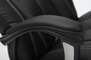 Кресло руководителя BOSS люкс черный