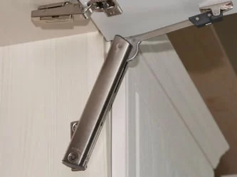 Шкаф-витрина кухонный (с системой плавного закрывания) Тиффани 19.08.1