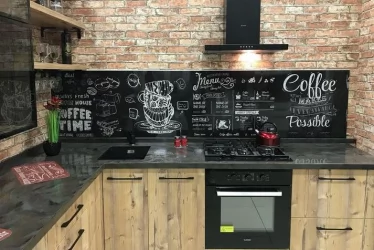 Глянцевый фартук (КОМПОЗИТ) KM 33