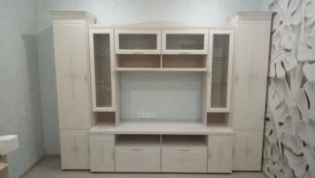 Полка навесная Венеция 32.26 Сосна Астрид Ваниль