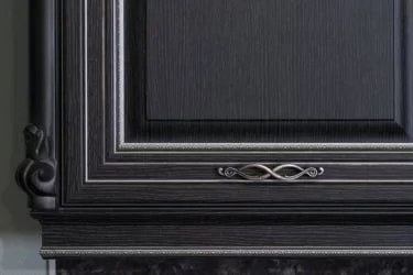 Шкаф кухонный 400 Италия ЛД 275.326.000 Черный Дуб темный