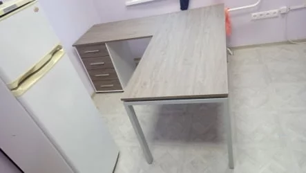 П-образный металлический каркас с траверсами Deka 7.07.14 К Металлик матовый муар