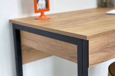 Стол Юниор SMU-01 дуб крафт золотой/черный муар