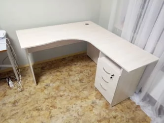 Стол эргономичный правый Рубин 40.47