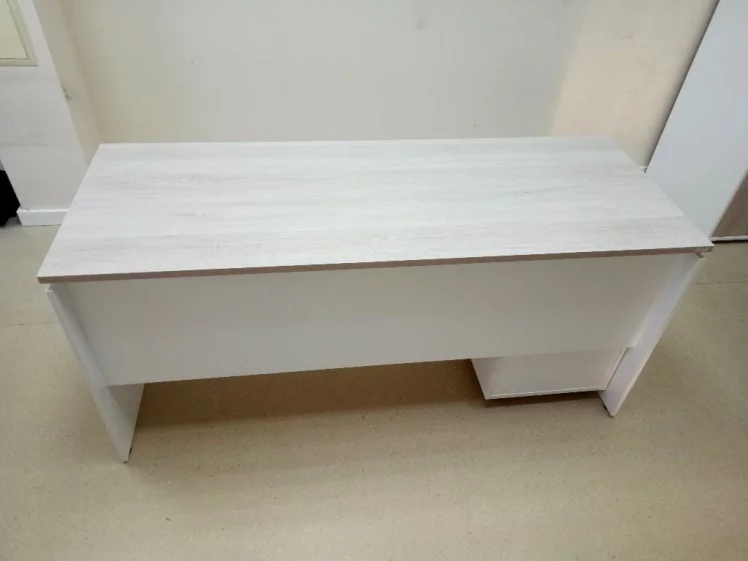 Стол прямой Deka ЛДСП каркас 75.06.16 Дуб Сантана светлый/Белый_2