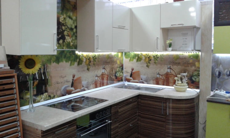 Глянцевый фартук (КОМПОЗИТ) KM 17_4