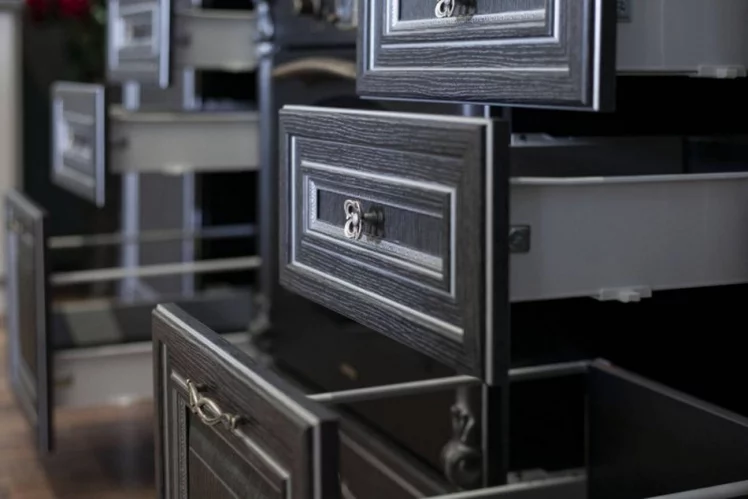 Тумба кухонная 400 с 3 ящиками ЛЮКС (4) Италия ЛД 275.886.000 Черный Дуб темный_2