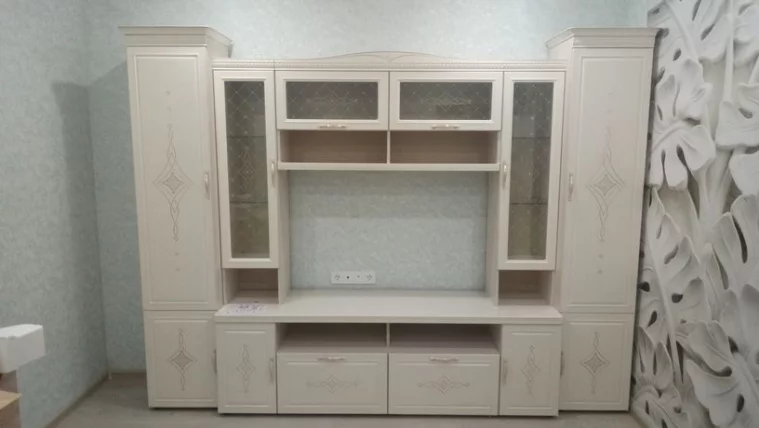 Шкаф-пенал (левый/правый) Венеция 32.16 Сосна Астрид Ваниль_9