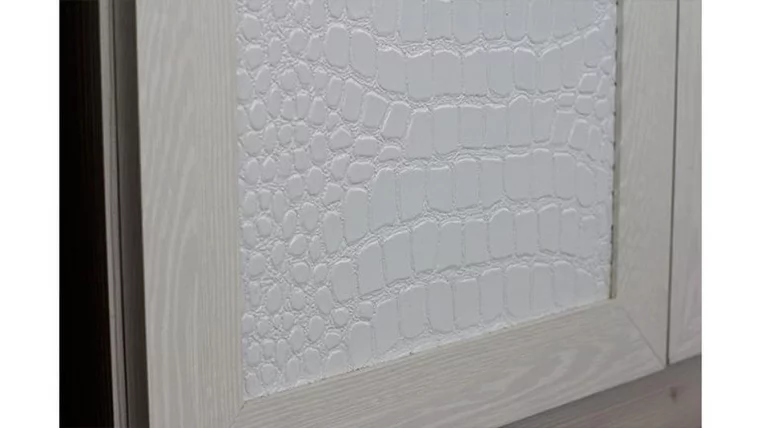 Шкаф для одежды Мона 05 Вудлайн кремовый Аруша венге Crocodil белый_4