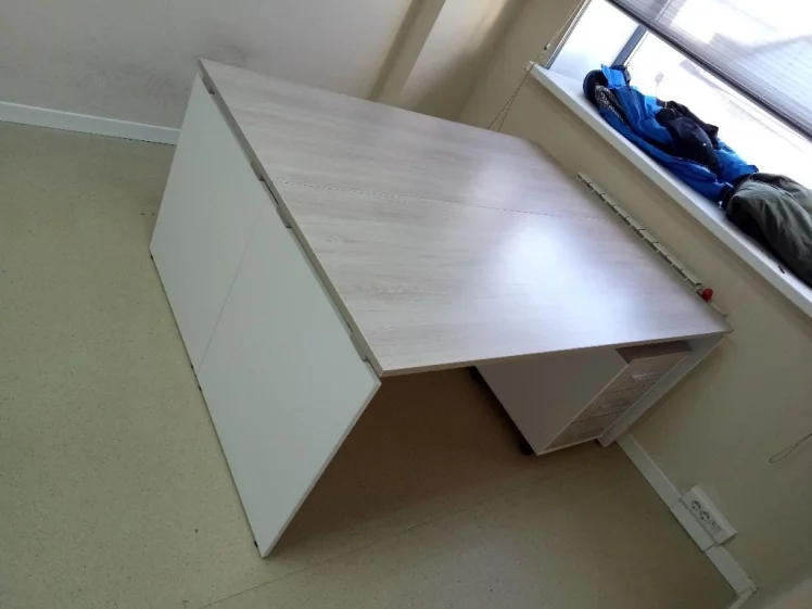 Стол прямой Deka ЛДСП каркас 75.06.16 Дуб Сантана светлый/Белый_3